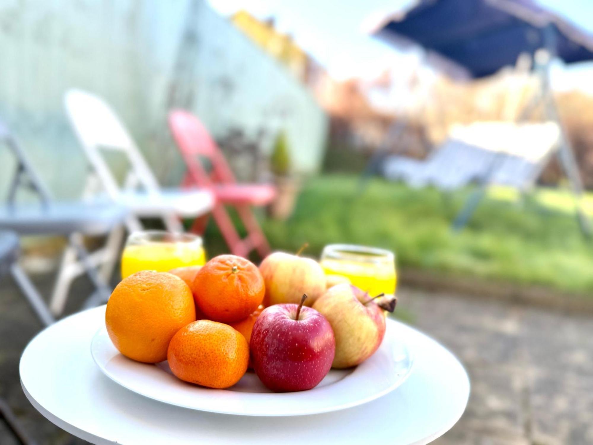Stylish 3-Bedroom House With Garden & Free Parking'S, Prime Location With Private Garden كيدلينغتون المظهر الخارجي الصورة